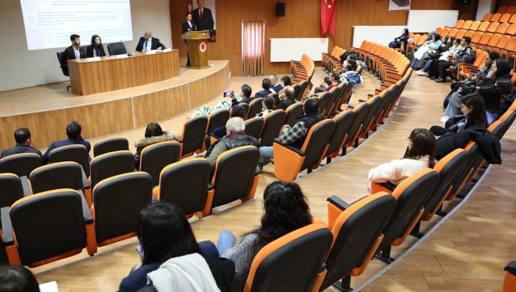 Bozok Üniversitesi Fen-Edebiyat Fakültesi Öğrenci Paneli Düzenledi