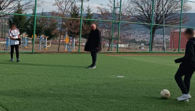 Yozgat Aile ve Sosyal Hizmetler İl Müdürlüğü, Çocuklarla Keyifli Bir Futbol Maçı Düzenledi