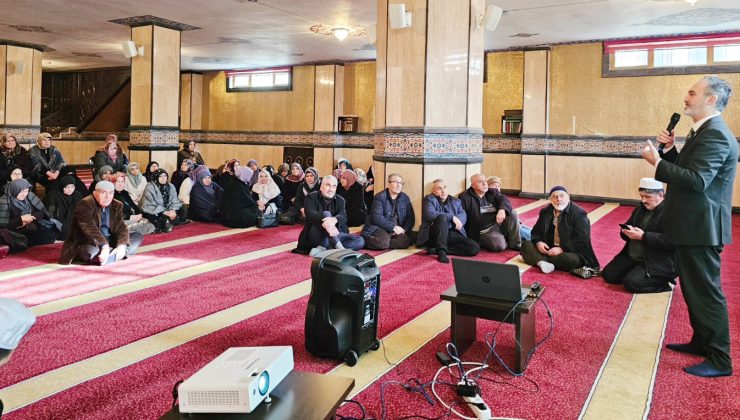 Yozgat’tan Umreye Giden Vatandaşlara Bilgilendirme Semineri Düzenlendi