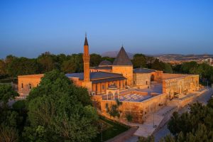 İslam dünyası, 21 Aralık'tan itibaren üç aylara girdi. İlk kandil