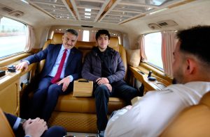 Yozgat Valisi Mehmet Ali Özkan, rektörlük ziyareti sonrası halk otobüsü