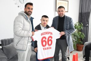 Yozgat Şehir Hastanesi Başhekimi Uz. Dr. Mustafa Kozan ve Bozokspor