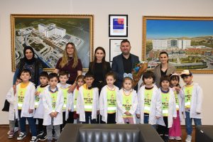 14 Mart Tıp Bayramı dolayısıyla Yozgat Küçük Eller Kreşi öğrencileri,