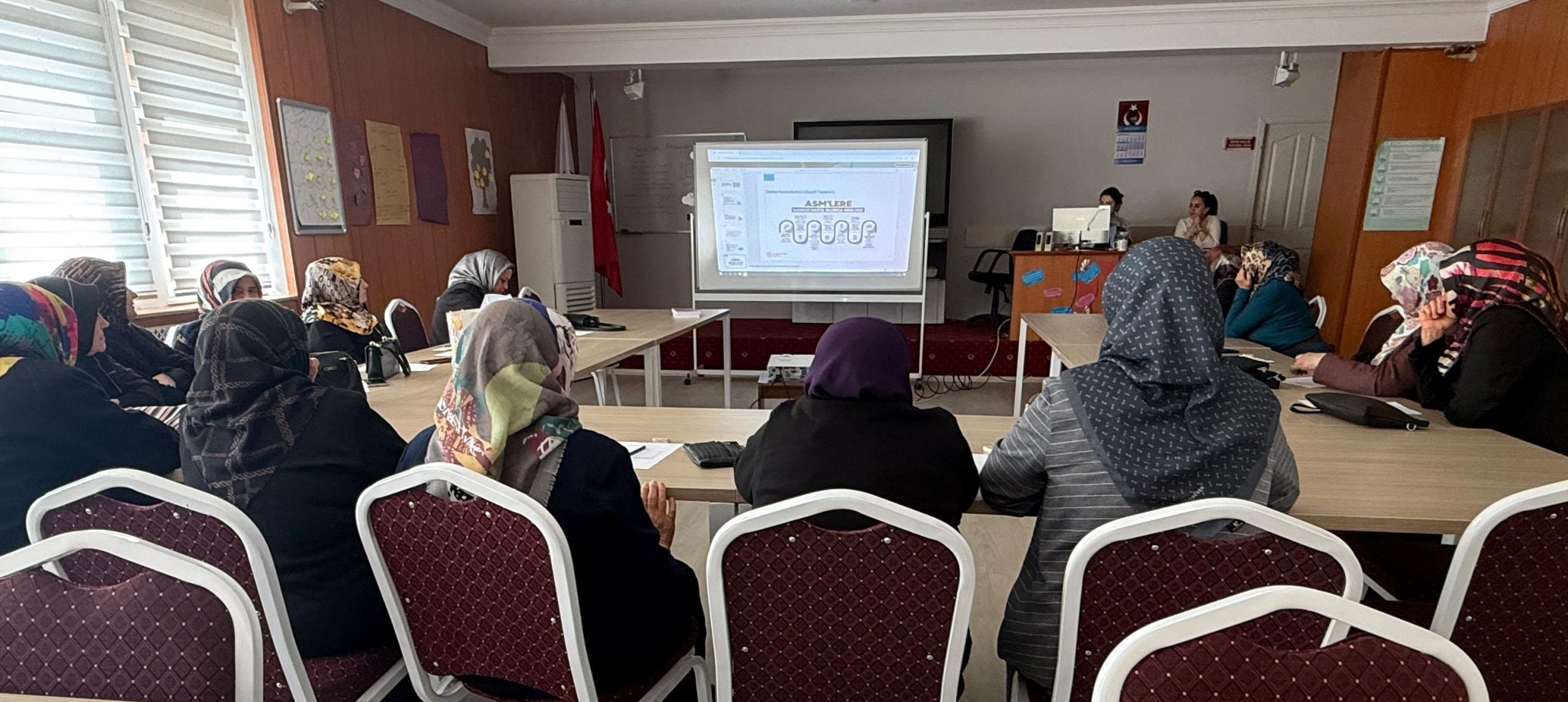 Yozgat İl Sağlık Müdürlüğü'nün Sağlıklı Hayat Akademisi Projesi (SAHA) kapsamında,