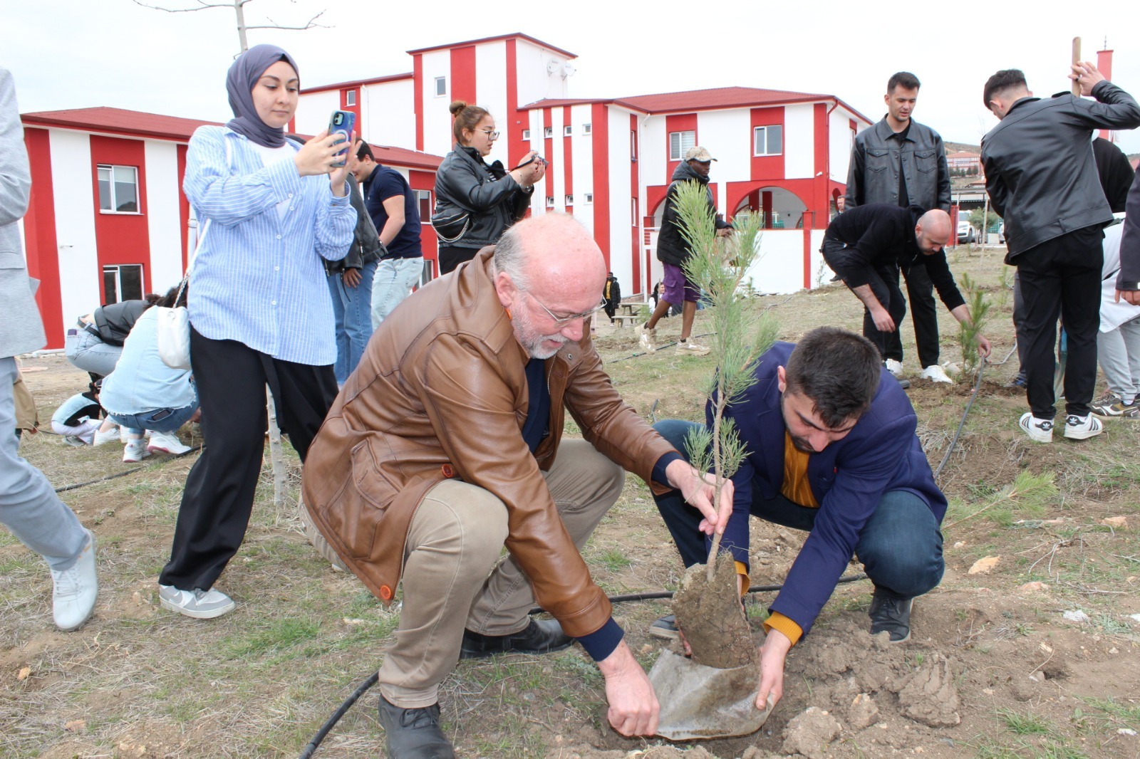 Yozgat Bozok Üniversitesi Türkçe Öğretim Merkezi (TÖMER) bahçesinde, Bozok Doğa