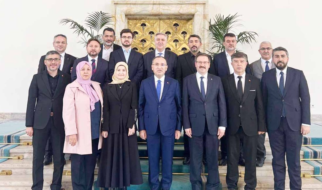 AK Parti Yozgat İl Başkanlığı, Ankara'da TBMM Başkanvekili Bekir Bozdağ'ı