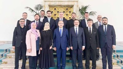 AK Parti Yozgat İl Başkanlığı, Ankara'da TBMM Başkanvekili Bekir Bozdağ'ı