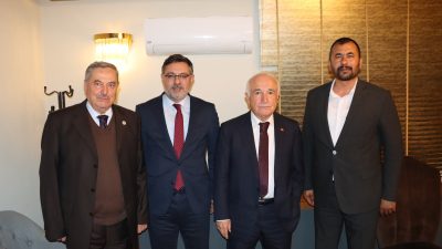 Türkiye Büyük Millet Meclisi eski Başkanı Cemil Çiçek ve Anadolu