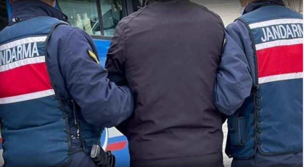 Yozgat İl Jandarma Komutanlığı, Aydıncık ilçesinde yaptığı operasyonda hakkında arama