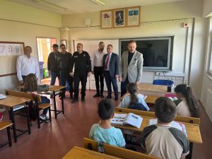 Boğazlıyan Kaymakamı Aydın Yanık, Çakmak Köyü’nde bulunan Çakmak Şehit Polis