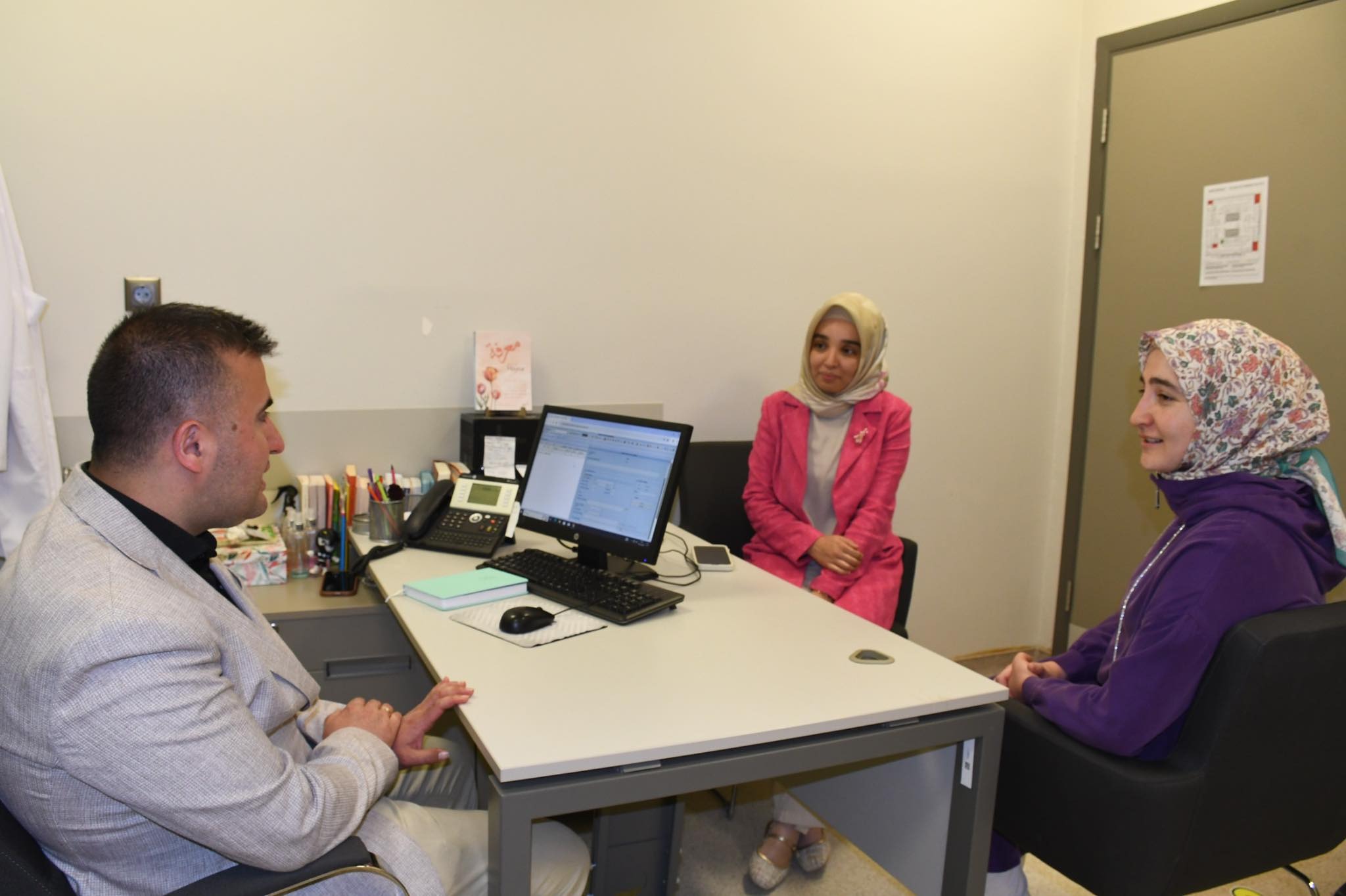 20 Mayıs Çocuk Gelişimcileri Günü dolayısıyla hastanede görev yapan Çocuk