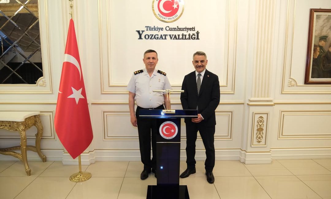 Jandarma Genel Komutan Yardımcısı Korgeneral Münir Güzel, Yozgat Valisi Mehmet