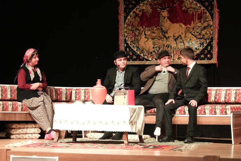 Yozgat Valisi Mehmet Ali Özkan, Liseler Arası Tiyatro Festivali'nin finalinde