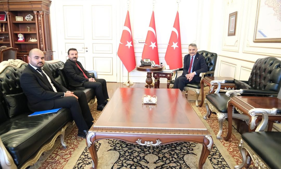 Ülkü Ocakları Yozgat İl Başkanı Fatih Akgül, Yozgat Valisi Mehmet