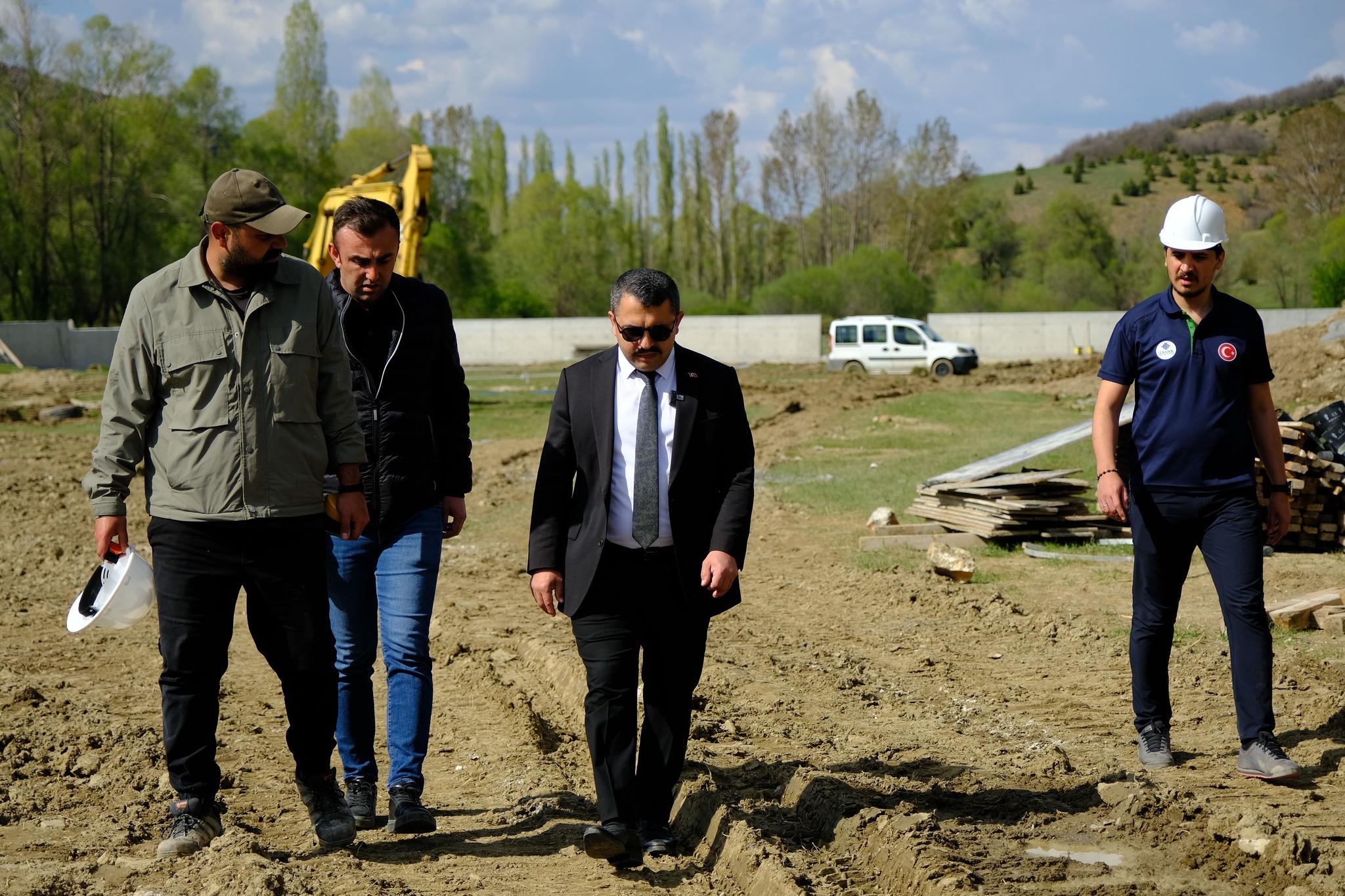 Akdağmadeni Belediyesi tarafından yapımı devam eden ve 96 milyon liraya