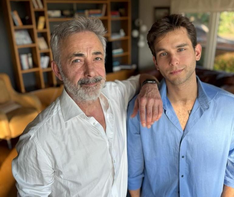 Ünlü oyuncular Arzum Onan ve Mehmet Aslantuğ’un oğlu Can Aslantuğ,