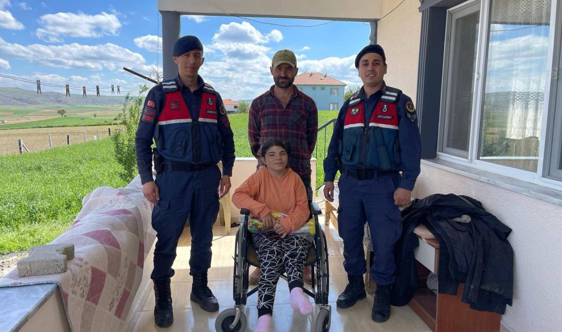 Yozgat İl Jandarma Komutanlığı ekipleri, Engelliler Haftası dolayısıyla Çayıralan ve