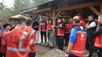 Yozgat’ta ortaöğretim öğrencilerinden oluşan Genç MEB AKUB ekibi, Çamlık Milli