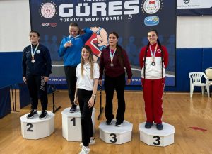 Bozok Üniversitesi sporcuları, Üniversiteler Arası Güreş Şampiyonası’nda 1 altın, 1