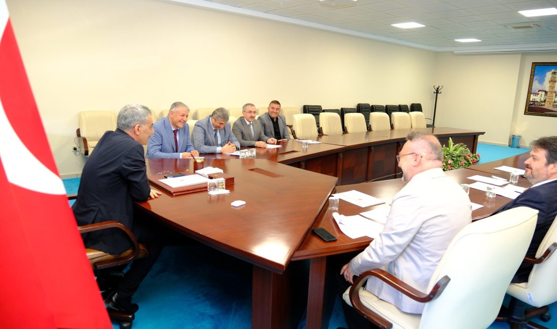 Yozgat Valisi Mehmet Ali Özkan başkanlığında düzenlenen Sağlık Koordinasyon Toplantısı’nda,