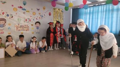 Milli Egemenlik İlkokulu 1/F sınıfı öğrencilerinin düzenlediği Okuma Bayramı Şenliği