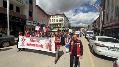 Akdağmadeni İlçe Sağlık Müdürlüğü ekipleri, doğuma dair farkındalık oluşturmak ve