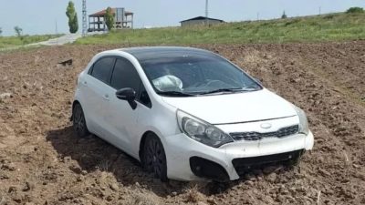 Yozgat’ın Sorgun ilçesine bağlı Karaveli köyü yakınlarında meydana gelen trafik