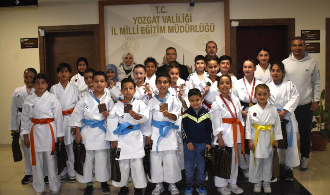 Türkiye Karate Şampiyonası’nda dereceye giren Yozgatlı minik sporcular, İl Millî