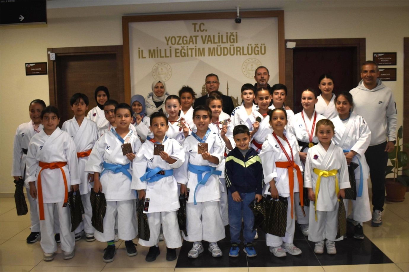 Türkiye Karate Şampiyonası’nda dereceye giren Yozgatlı minik sporcular, İl Millî