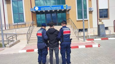 Yozgat'ın Akdağmadeni ilçesinde, hakkında "Kişiyi Hürriyetinden Yoksun Kılma" suçundan kesinleşmiş