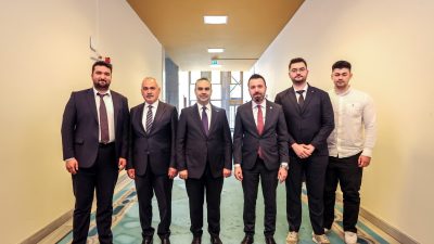 Boğazlıyan Belediye Başkanı Gökhan Coşar ve Yozgat Milletvekili Süleyman Şahan,