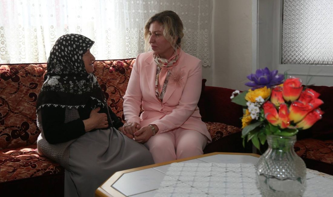 Yozgat Valisi Mehmet Ali Özkan’ın eşi Arzu Özkan, Anneler Günü’nde