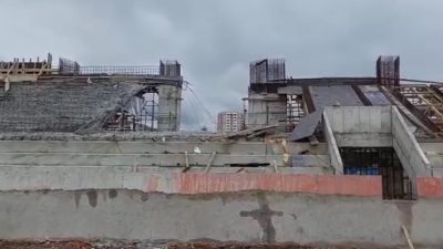 Yozgat’ta yapımı süren Bozok Şehir Stadı inşaatında tribünlerden biri çöktü.