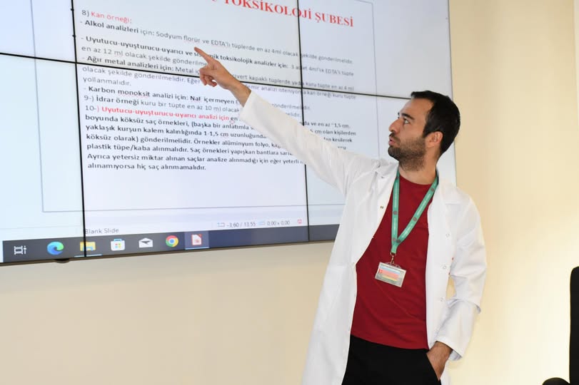 Yozgat Şehir Hastanesi’nde görevli acil servis personeline, adli tıpta numune