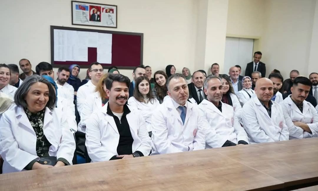 Millî Eğitim Bakanlığı, kadrolu öğretmenlerin iller arası isteğe bağlı yer