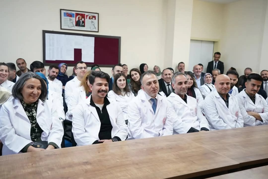 Millî Eğitim Bakanlığı, kadrolu öğretmenlerin iller arası isteğe bağlı yer