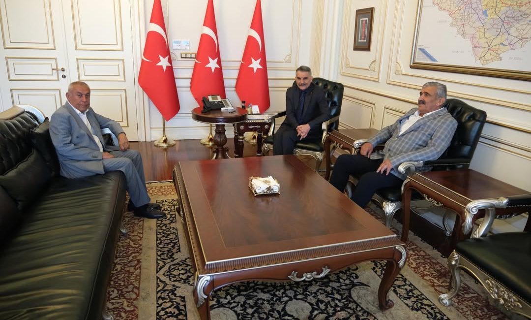 Boğazlıyan ilçesine bağlı Devecipınar Köyü Muhtarı Mehmet Ünalan, Yozgat Valisi