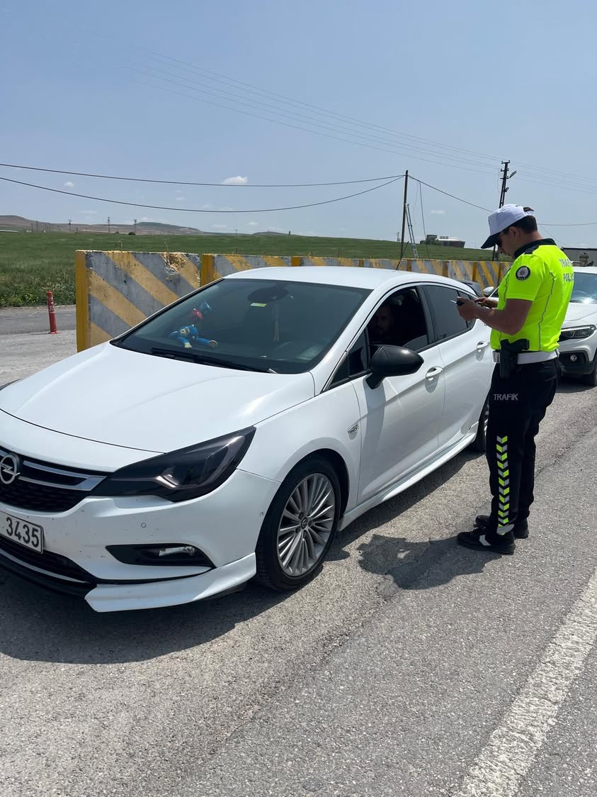 Yozgat Valiliği, Kurban Bayramı dolayısıyla şehir genelinde trafik tedbirlerini artırdı.