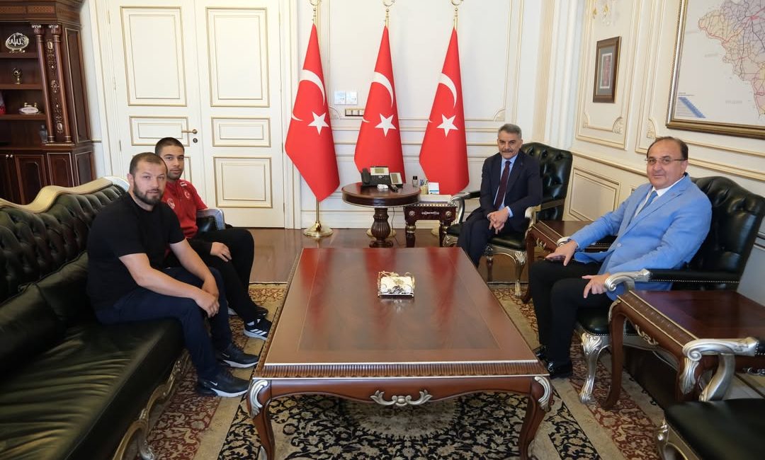 Yozgat Valisi Mehmet Ali Özkan, U17 Grekoromen Avrupa Güreş Şampiyonası’nda