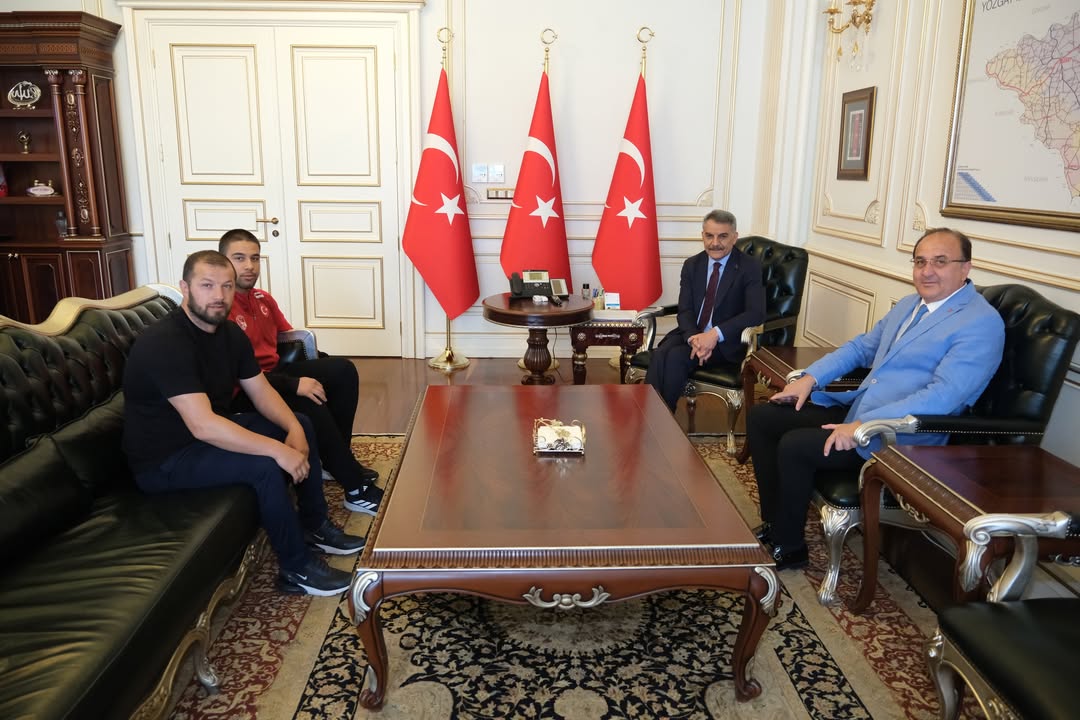 Yozgat Valisi Mehmet Ali Özkan, U17 Grekoromen Avrupa Güreş Şampiyonası’nda