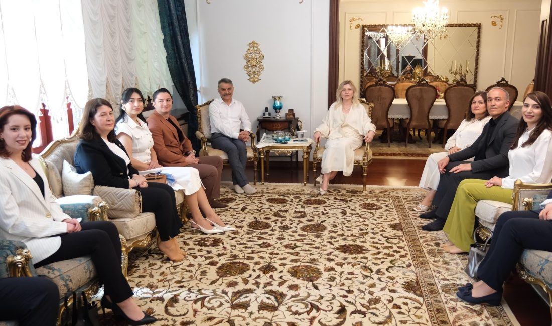 Yozgat Valisi Mehmet Ali Özkan ve eşi Arzu Özkan, Valilik