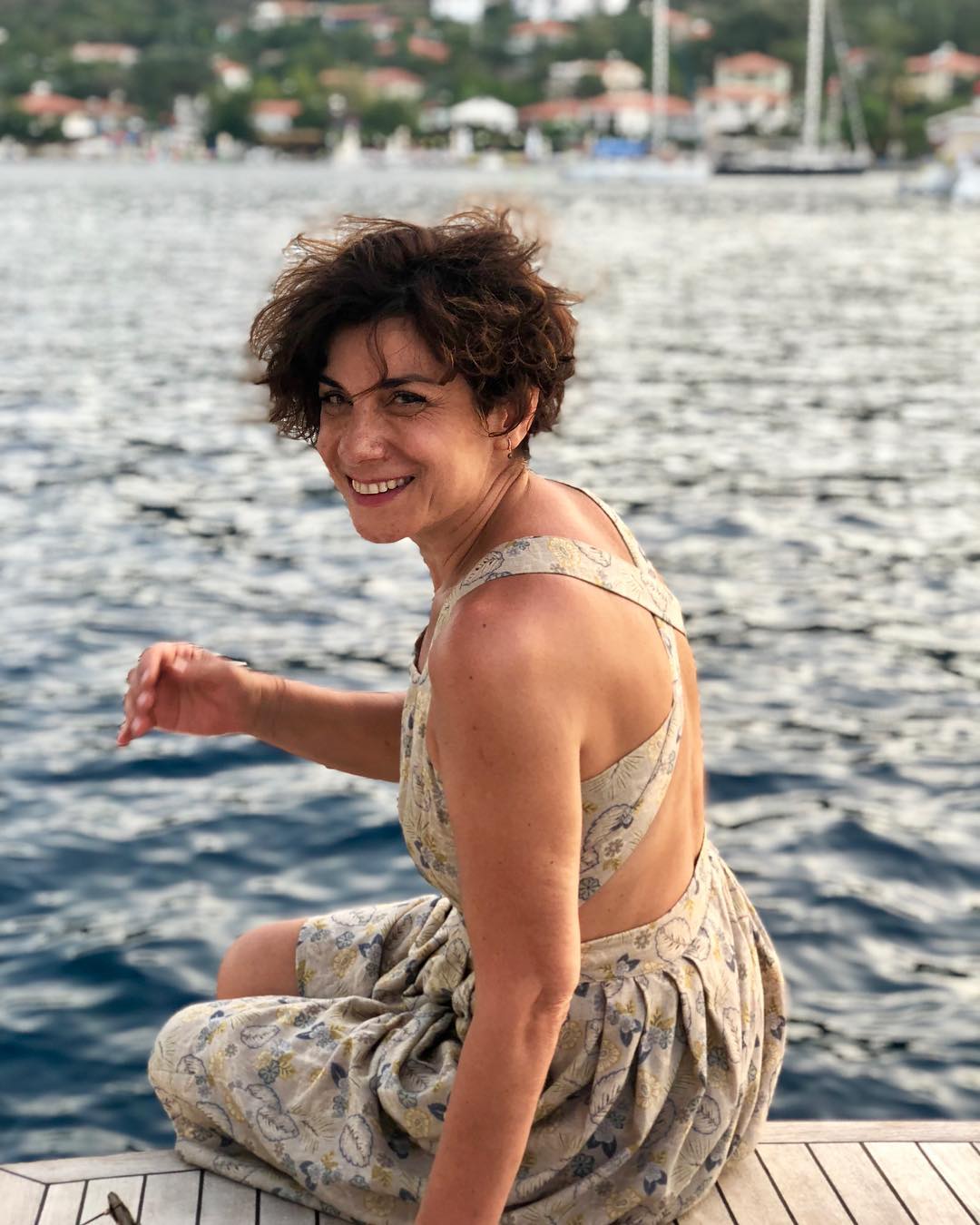 Türkan Derya, “Bulutların Üzerinde” adlı yeni dizinin yönetmeni olarak belirlendi.