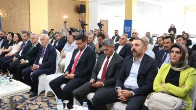 HAK-İŞ ve Hizmet-İş Sendikası öncülüğünde Yozgat’ta düzenlenen eğitim programında taşerondan