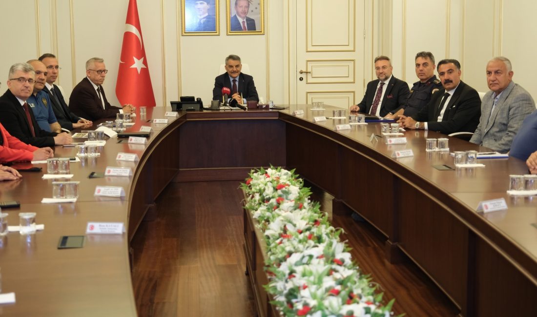 Yozgat Valisi Mehmet Ali Özkan başkanlığında düzenlenen Kent Güvenlik Danışma