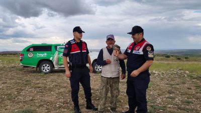 Yozgat İl Jandarma Komutanlığı’na bağlı ekipler, Yenifakılı ilçesinde devriye görevi