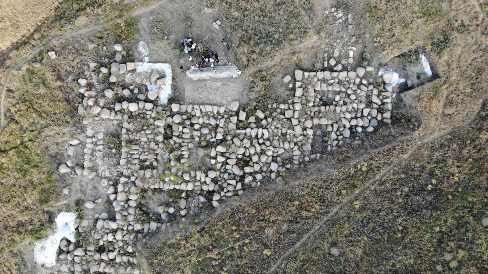 Yozgat’ın Sorgun ilçesine bağlı Büyüktaşlık Köyü'nde sürdürülen arkeolojik kazılarda, yaklaşık