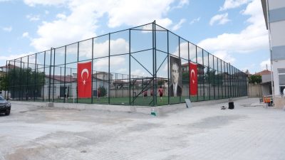  Sorgun Osman Çavuş Mesleki ve Teknik Anadolu Lisesi'nde halı