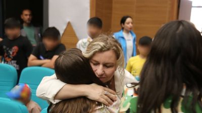 Arzu Özkan Hanımefendi, Aile ve Sosyal Hizmetler İl Müdürlüğü'ne bağlı