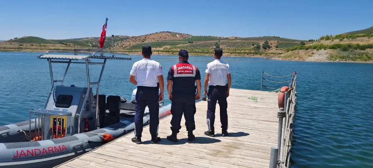 Yozgat İl Jandarma Komutanlığı, Çekerek ilçesindeki Süreyyabey Barajı çevresinde yasadışı