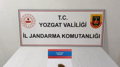 Yozgat Sorgun’da jandarma ekipleri, istihbari çalışma sonucu uyuşturucu operasyonu düzenledi.

